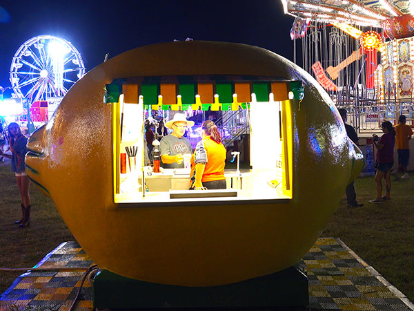 Lemonade stand